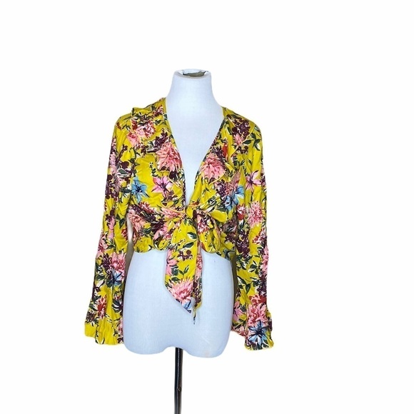 BAND OF GYPSIES BOHO TIE FRONT FLORAL SHIRT - Picture 3 of 10